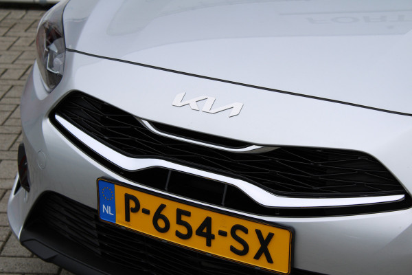 Kia Ceed Sportswagon 1.5 T-GDi DynamicLine NL AUTO | 10x in voorraad | CARPLAY | TREKHAAK | CAMERA |