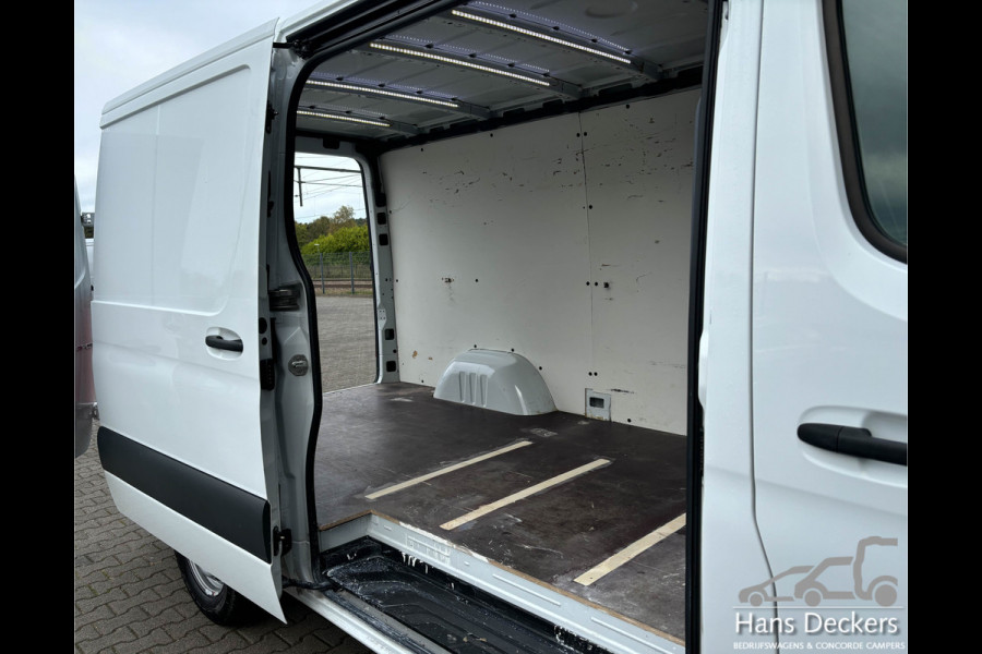 Mercedes-Benz Sprinter 316 L2 H1 Automaat 163PK MBUX Airco Camera