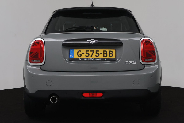 MINI Mini 1.5 Cooper Chili Sport (NAVIGATIE, PARKEERSENSOREN, CLIMATE, CRUISE, NL-AUTO, DEALER ONDERHOUDEN)