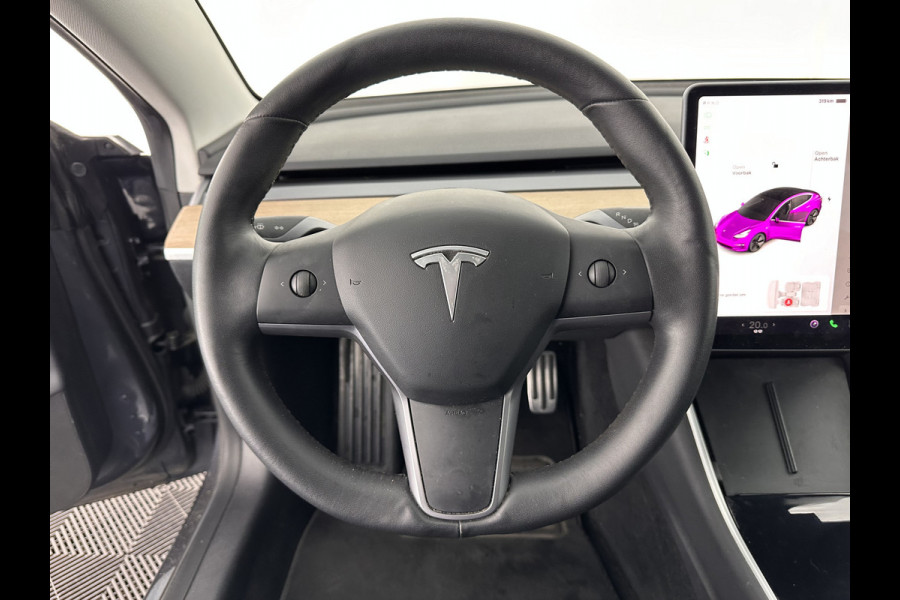 Tesla Model 3 Standard RWD Plus 60 kWh [ 3-Fase ] (INCL-BTW) Aut. *PANO | AUTO-PILOT | NAPPA-LEATHER | KEYLESS | FULL-LED | MEMORY-PACK | SURROUND-VIEW | DAB | APP-CONNECT | DIGI-COCKPIT | LANE-ASSIST | COMFORT-SEATS | 18"ALU*