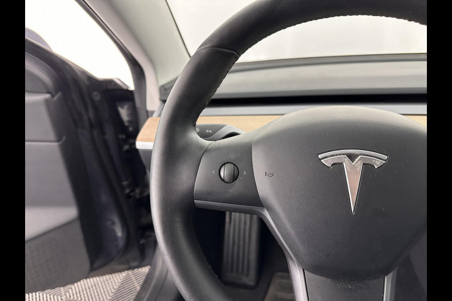 Tesla Model 3 Standard RWD Plus 60 kWh [ 3-Fase ] (INCL-BTW) Aut. *PANO | AUTO-PILOT | NAPPA-LEATHER | KEYLESS | FULL-LED | MEMORY-PACK | SURROUND-VIEW | DAB | APP-CONNECT | DIGI-COCKPIT | LANE-ASSIST | COMFORT-SEATS | 18"ALU*