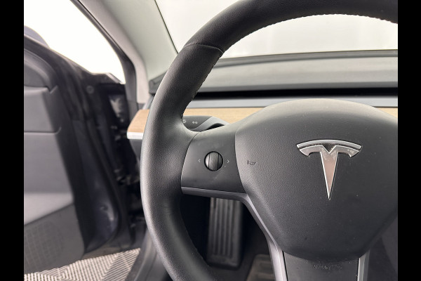 Tesla Model 3 Standard RWD Plus 60 kWh [ 3-Fase ] (INCL-BTW) Aut. *PANO | AUTO-PILOT | NAPPA-LEATHER | KEYLESS | FULL-LED | MEMORY-PACK | SURROUND-VIEW | DAB | APP-CONNECT | DIGI-COCKPIT | LANE-ASSIST | COMFORT-SEATS | 18"ALU*