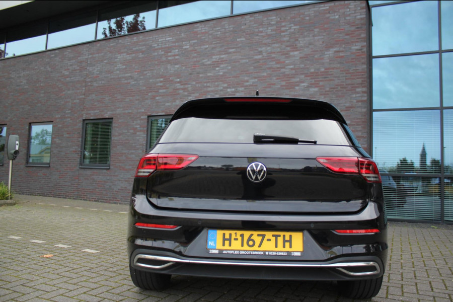 Volkswagen Golf 1.5 TSI Life