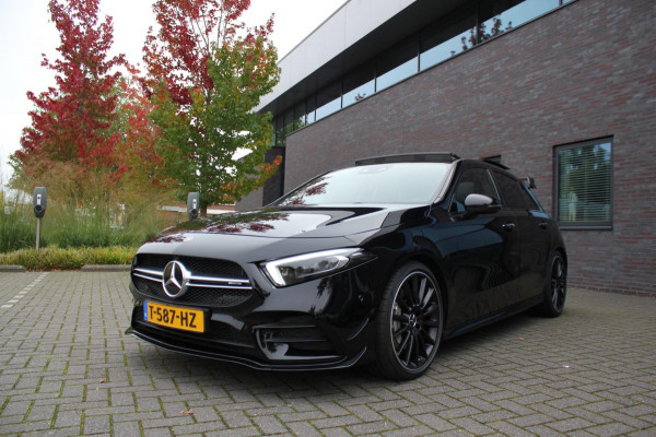 Mercedes-Benz A-Klasse AMG 35 4MATIC Edition 1