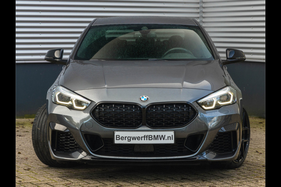 BMW 2 Serie Gran Coupé M235i xDrive - Head-Up - Memoryzetel - Stoel + Stuurwielverwarming