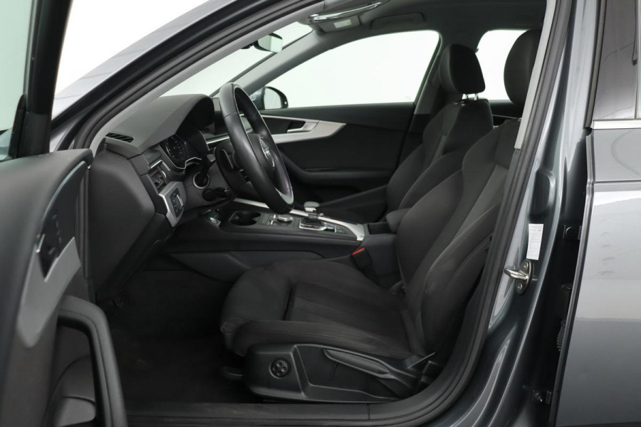 Audi A4 35 TFSI Sport Edition | Stoelverwarming | Camera | Navigatie | PDC | Sportstoelen | Full LED | Bluetooth