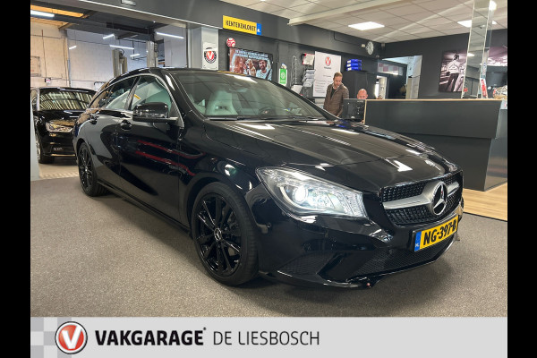 Mercedes-Benz CLA-Klasse Shooting Brake 200 OrangeArt Edition,leer,navi,camera,led,stoelverw,clima,boeken