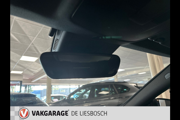 Mercedes-Benz CLA-Klasse Shooting Brake 200 OrangeArt Edition,leer,navi,camera,led,stoelverw,clima,boeken