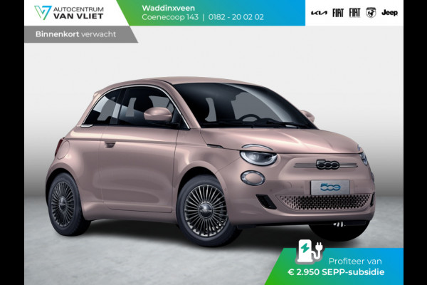 Fiat 500 Urban 42 kWh | Clima | Cruise | Apple Carplay | Camera | Stoelverwarming | 16" | Sepp € 2.950,-