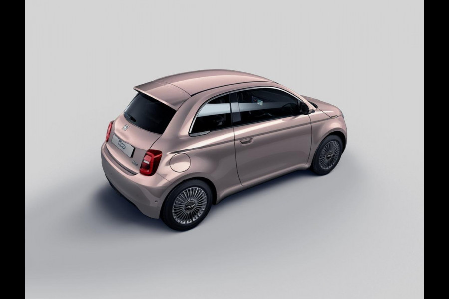 Fiat 500 Urban 42 kWh | Clima | Cruise | Apple Carplay | Camera | Stoelverwarming | 16" | Sepp € 2.950,-