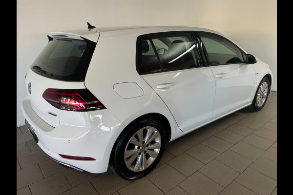 Volkswagen Golf 1.5 TSI Comfortline Business AIRCO CLIMA NAVI CRUISE BLUEOOTH APPLE CARPLAY STOELVERW VELGEN PDC ZEER NETTE AUTO