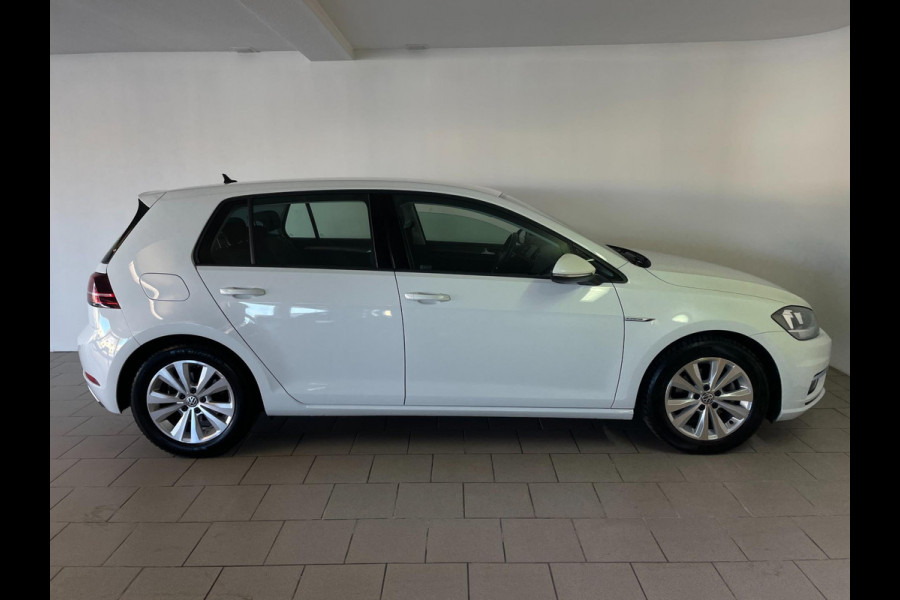 Volkswagen Golf 1.5 TSI Comfortline Business AIRCO CLIMA NAVI CRUISE BLUEOOTH APPLE CARPLAY STOELVERW VELGEN PDC ZEER NETTE AUTO