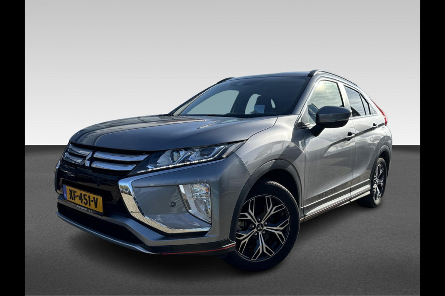 Mitsubishi Eclipse Cross 1.5 DI-T First Edition Unieke uitvoering MET voorruit- stuur- én stoelverwarming zittingen achter!  Trekhaak 1600kg