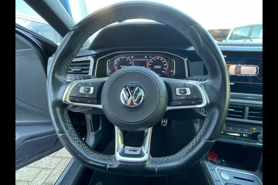 Volkswagen Polo 1.0 TSI 116pk. R-line | Org. NL-auto | 2x R-line | panoramadak | full option.