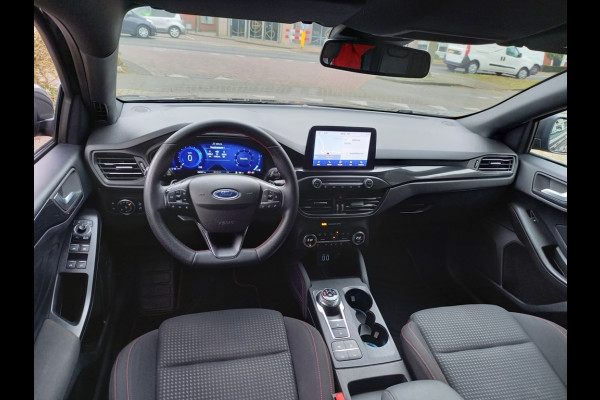 Ford FOCUS Wagon 1.5 EcoBoost 150-pk Automaat ST Line X 1500 kg geremd aanhangwagen gewicht