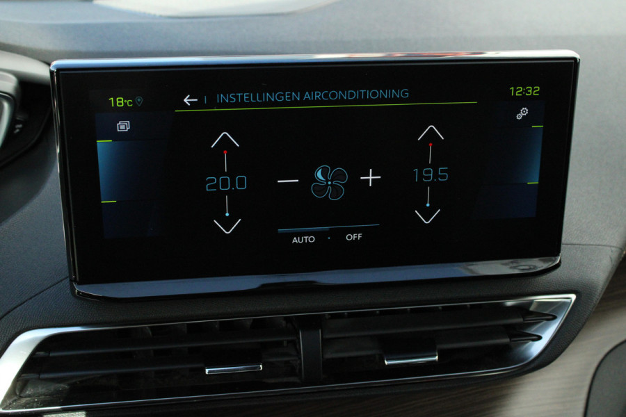 Peugeot 3008 1.6 HYbrid 225 GT FABRIEKS GARANTIE T/M 11/25 | PANO | ADAPTIEVE CRUISE | CARPLAY