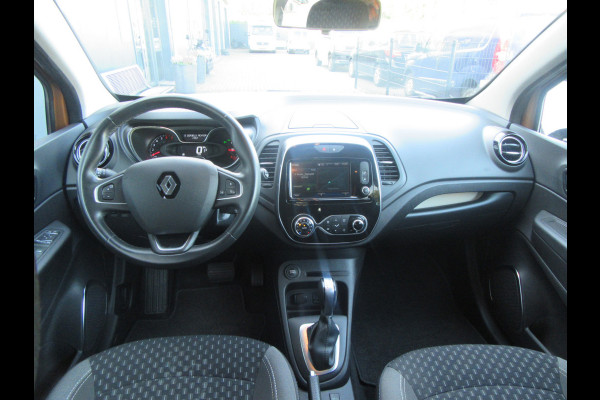 Renault Captur 1.3 TCe 150PK Limited Automaat, Navigatie, Camera