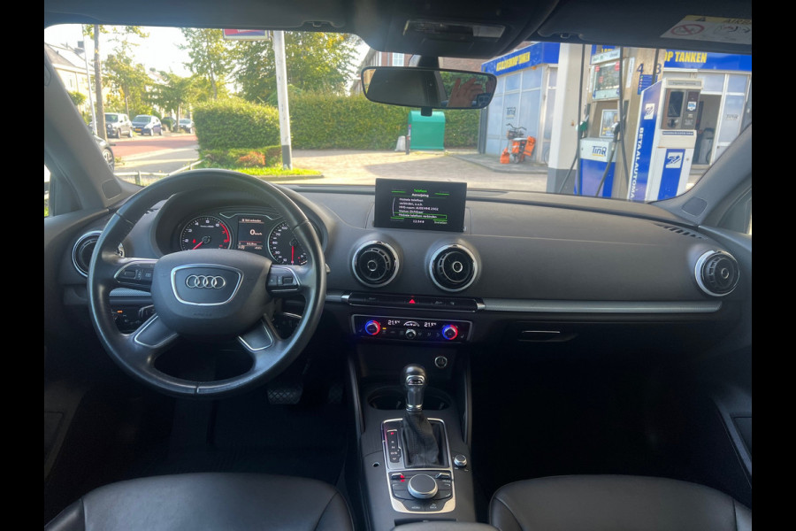 Audi A3 Limousine 1.8 TFSI Ambiente Pro Line Plus AUTOMAAT S TRONIC