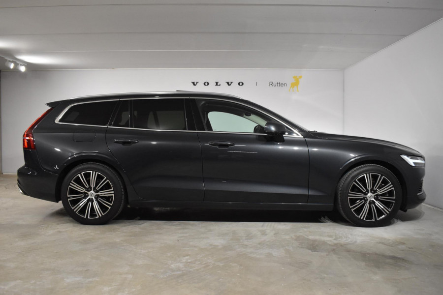 Volvo V60 T8 390PK Automaat Recharge AWD Inscription / Panoramadak / Elektrische bestuurderstoel / Camera achter / Trekhaak