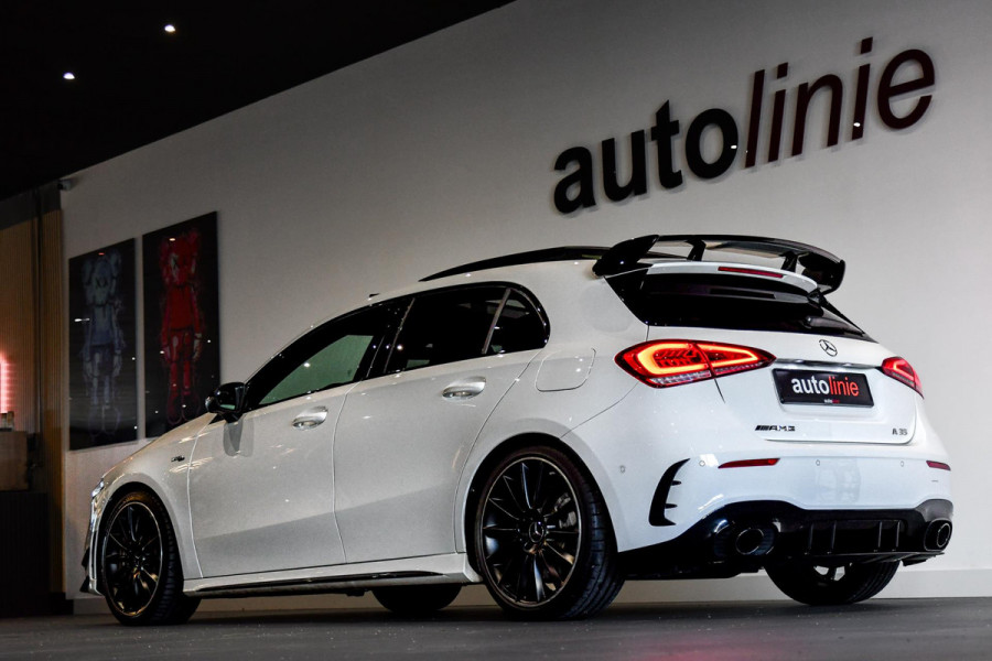 Mercedes-Benz A-Klasse AMG 35 4MATIC Aero. Perf stuur, Pano, Burm, 360, Dodeh, CarPlay, Multibeam, Sfeer!