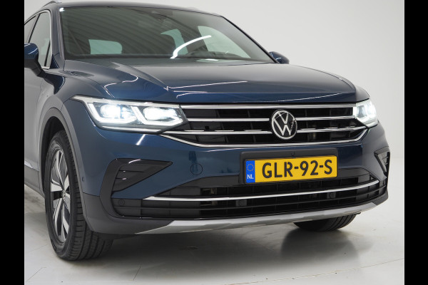 Volkswagen Tiguan 1.4 TSI eHybrid Elegance | Adaptive Cruise | Leder | Keyless | 360 | Head Up | Trekhaak