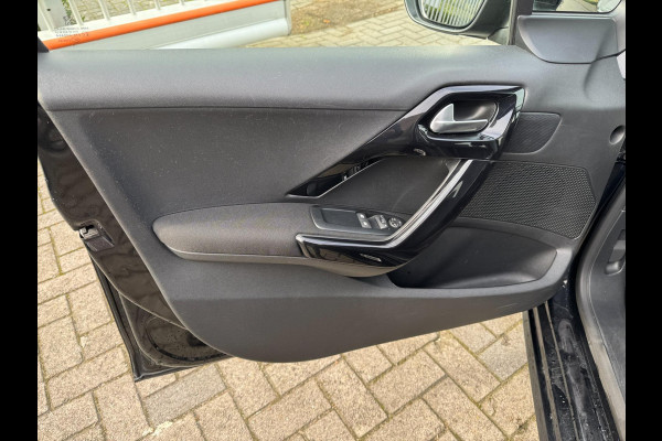 Peugeot 208 1.2 PureTech Active CARPLAY / CRUISE / DISTR. RIEM RECENT VERV. / NL AUTO