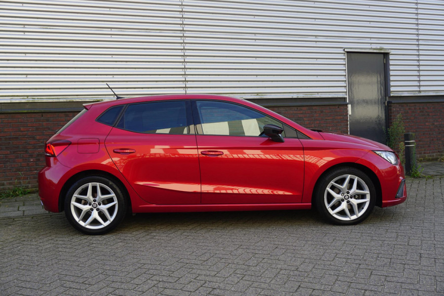 Seat Ibiza 1.0 TSI 115PK FR Business Intense 1e Eigenaar/Rijklaar incl.garantie.