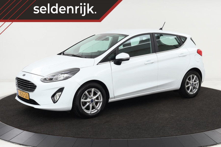 Ford Fiesta 1.0 EcoBoost Hybrid Titanium | Navigatie | Carplay | Full LED | DAB+ | Climate control | PDC | Cruise control