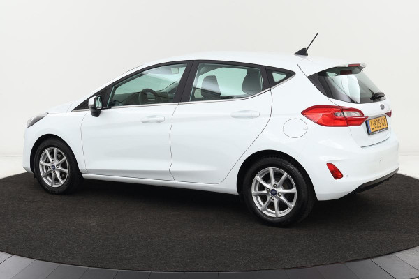 Ford Fiesta 1.0 EcoBoost Hybrid Titanium | Navigatie | Carplay | Full LED | DAB+ | Climate control | PDC | Cruise control