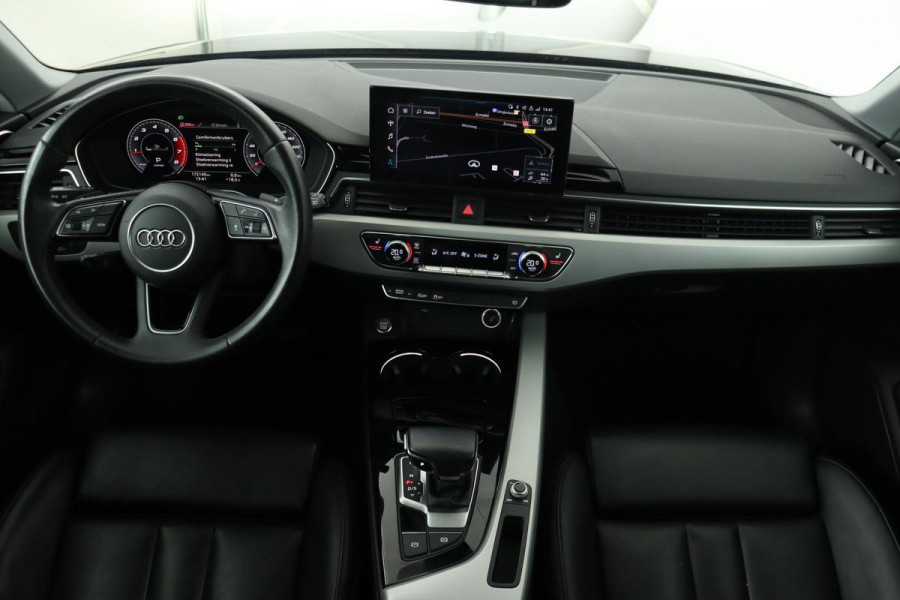 Audi A4 35 TFSI Launch Edition | Leder | Stoelverwarming | Carplay | Virtual Cockpit | Full LED | Navigatie | PDC | Bluetooth