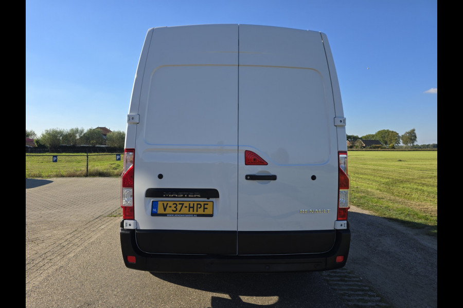 Renault Master T35 2.3 dCi L2 H2 - Euro 6 - 150 Pk - ParkeerCamera - R-Link