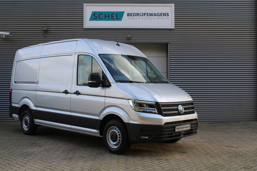 Volkswagen Crafter 35 2.0 TDI L3H3 177pk - LED koplampen - Navigatie - Geveerde stoel - Cruise - Camera - DAB - Parkeersensoren - Rijklaar