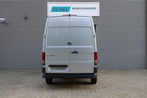 Volkswagen Crafter 35 2.0 TDI L3H3 177pk - LED koplampen - Navigatie - Geveerde stoel - Cruise - Camera - DAB - Parkeersensoren - Rijklaar