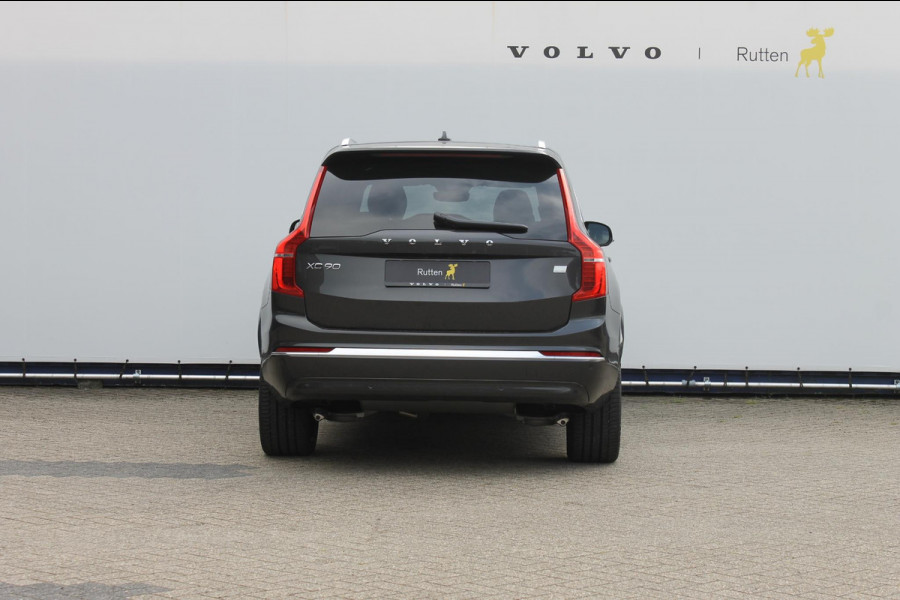 Volvo XC90 T8 455PK Automaat Recharge AWD Ultimate Bright Long Range / Panoramisch schuif-kanteldak / Luchtvering / Semi elektrisch wegklapbare trekhaak / 21" lichtmetalen velgen