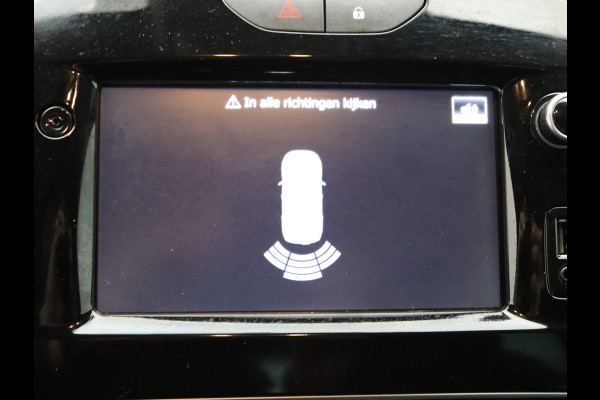 Renault Clio TCe 90pk Limited Airco | Carplay | Navi | Parksens. achter