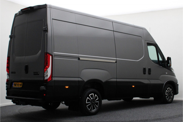 Iveco Daily 35S18HV 3.0 180 PK AUT. L2H2 Climate, Cruise, Apple Carplay, LED, Camera, DAB, Trekhaak, 16''