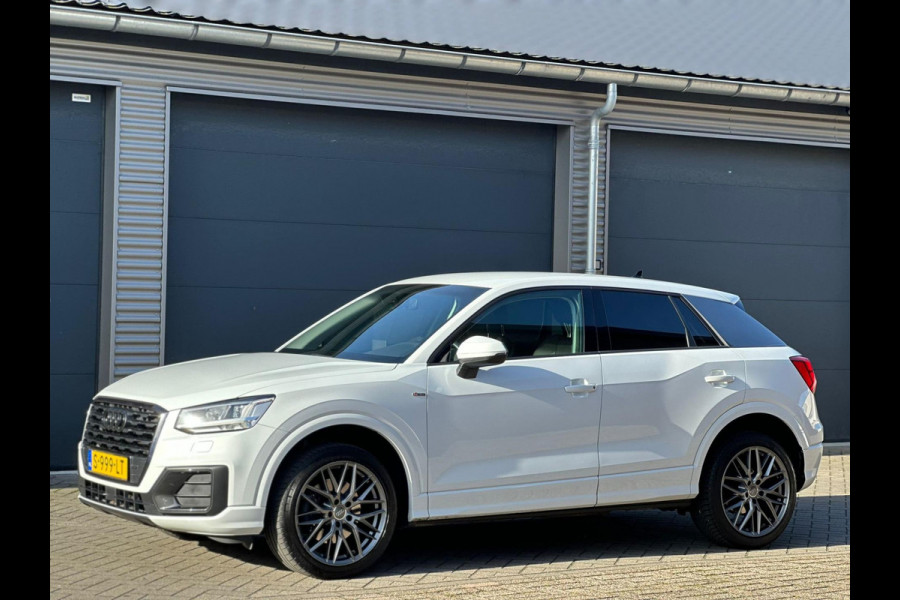 Audi Q2 30 TFSI AUTOMAAT SPORT S-LINE, NAVIGATIE, AFN TREKHAAK, DIGITAAL COCPIT, ECC,, STOELVERWARMING