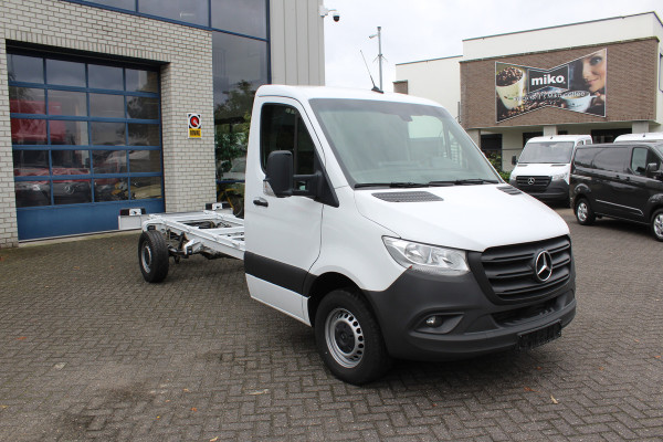 Mercedes-Benz Sprinter 315 CDI L3 RWD MBUX met navigatie, Cruise controle