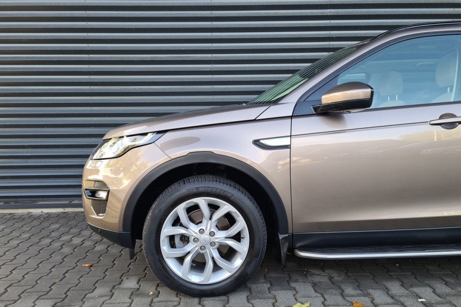 Land Rover Discovery Sport TD4 180 HSE 7 zits -Pano - Trekhaak