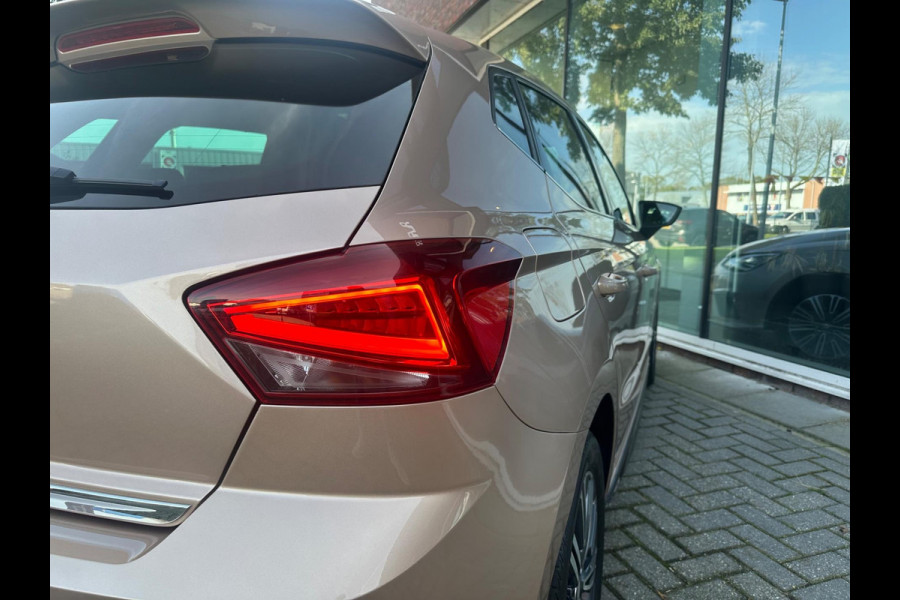 Seat Ibiza 1.0 TSI Excellence - Navi - Panodak - Winterpakket - Virt.Cockpit - Trekhaak - Org.NL