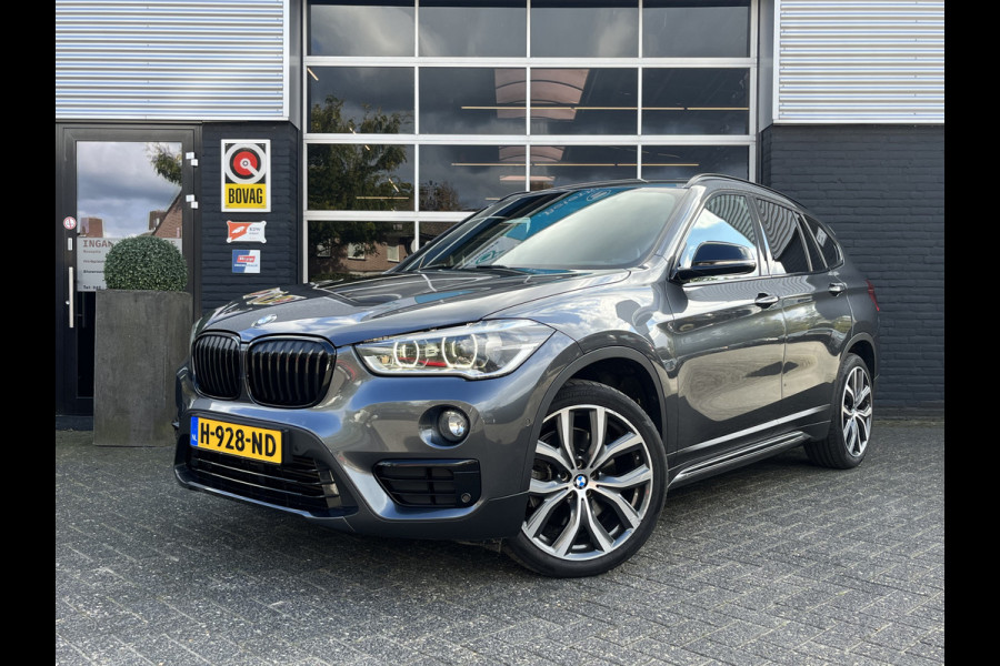 BMW X1 xDrive20i M Sport, Automaat, Trekhaak, Head up display,