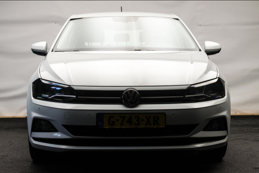 Volkswagen Polo 1.0 TSI Businessline Sport [ Virtual Cockpit Adaptive Cruise Control R Line Velgen Parkeersensoren Carplay]