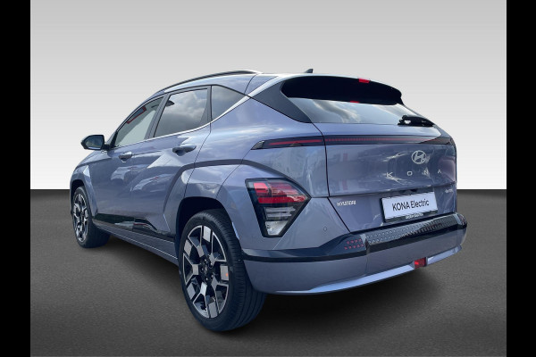 Hyundai KONA ELECTRIC Premium 65.4 kWh VAN €45.795,- VOOR €42.735,-