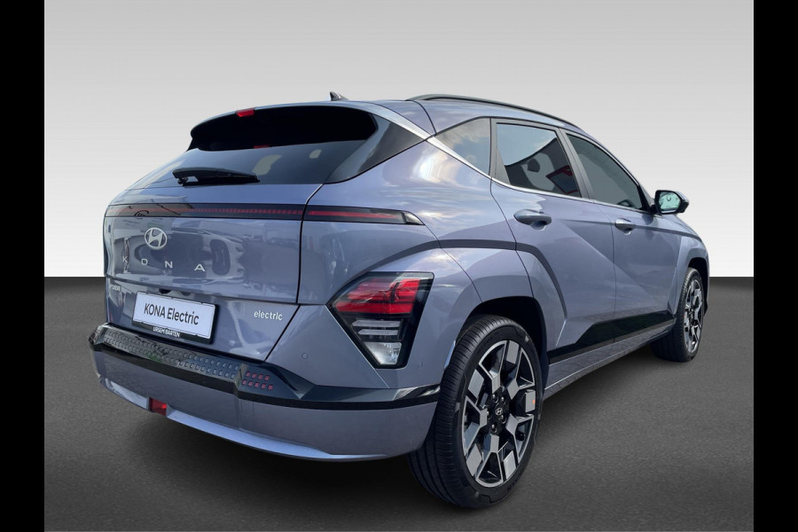 Hyundai KONA ELECTRIC Premium 65.4 kWh VAN €45.795,- VOOR €42.735,-