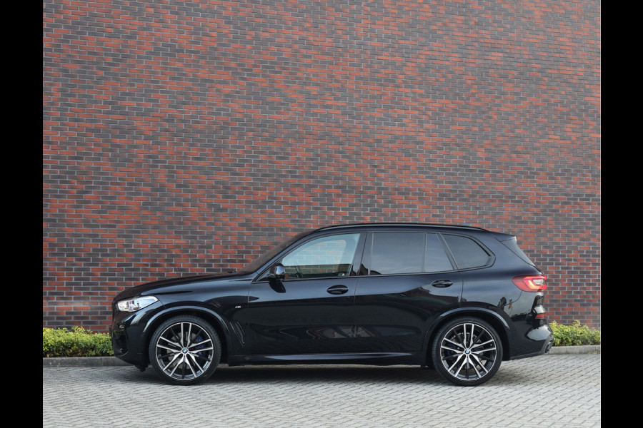 BMW X5 40i xDrive High Executive *Sky*Trekhaak*HUD*H/K*vol leder*