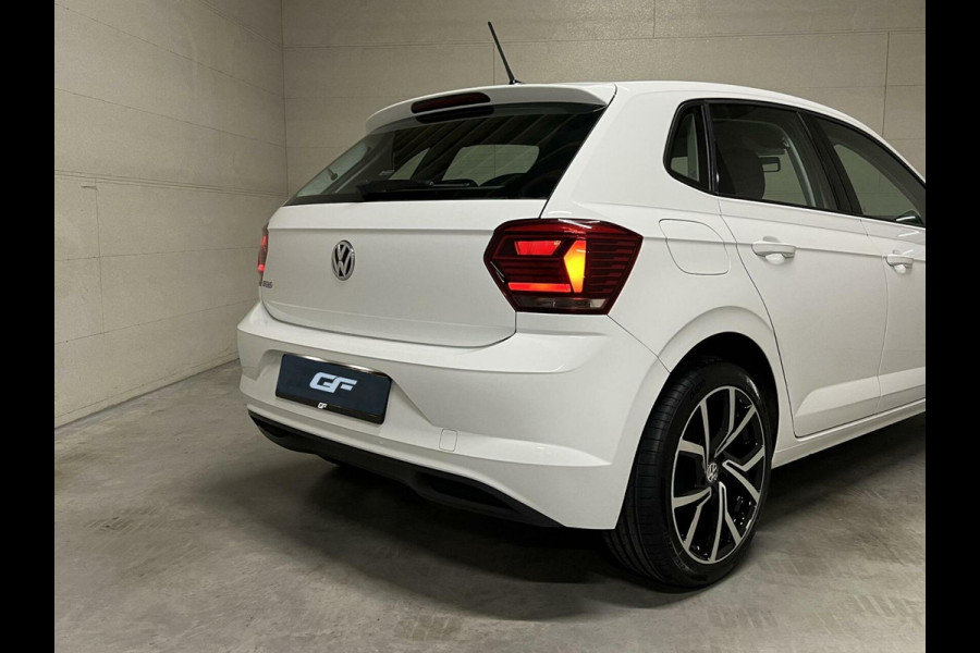 Volkswagen Polo 1.0 TSI 17” R-Line Airco ACC Carplay NAP