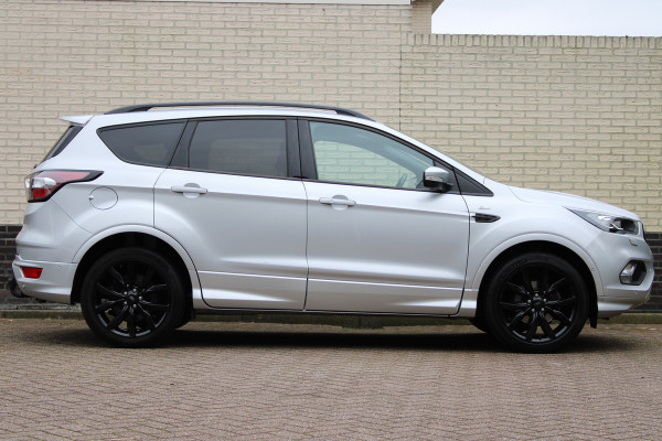 Ford Kuga 1.5 EcoBoost ST Line 150PK | Trekhaak | Camera | Cruise control | Elektrische achterklep