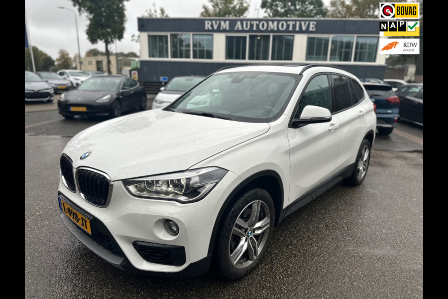 BMW X1 XDrive20i 4WD High Executive XLINE | LEDER | PANO | STOELVERWARMING | RIJKLAARPRIJS INCL. 12 MND. BOVAGGARANTIE