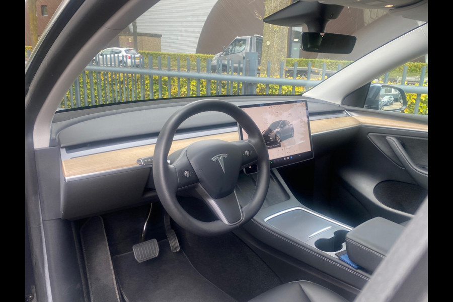 Tesla Model Y Long Range AWD 75 kWh | AUTOPILOT | LEDER | TESLA GARANTIE T/M 2-2026