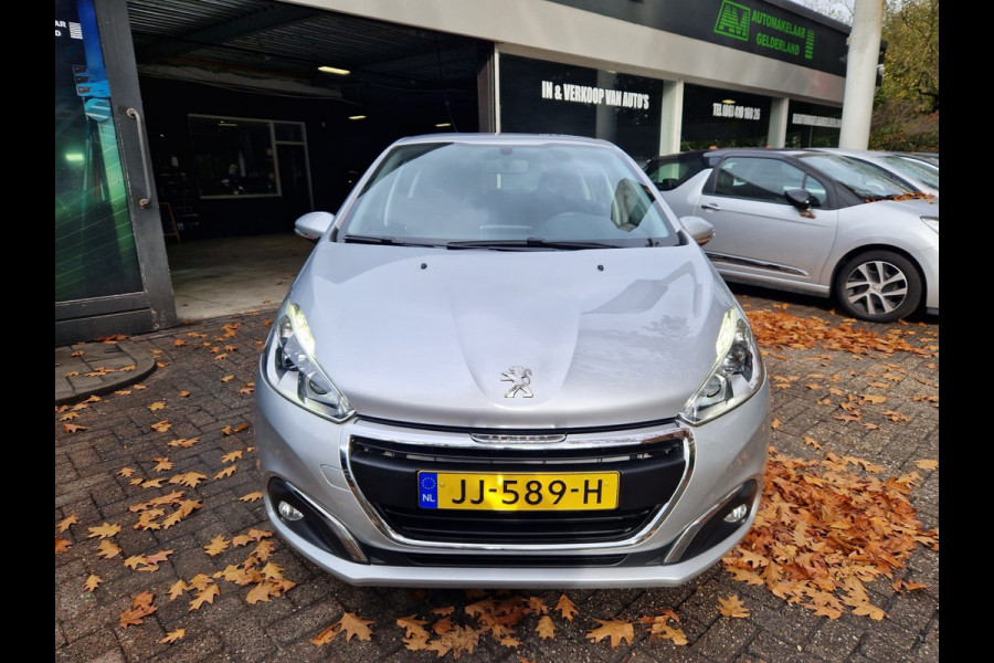 Peugeot 208 1.2 PureTech Blue Lion | 2E EIGENAAR | 12MND GARANTIE | NAVI | CRUISE | AIRCO